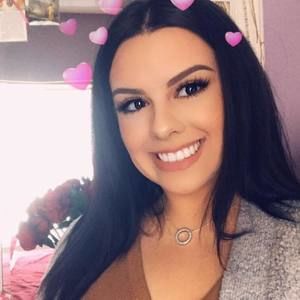 Meet your Posher, Liz